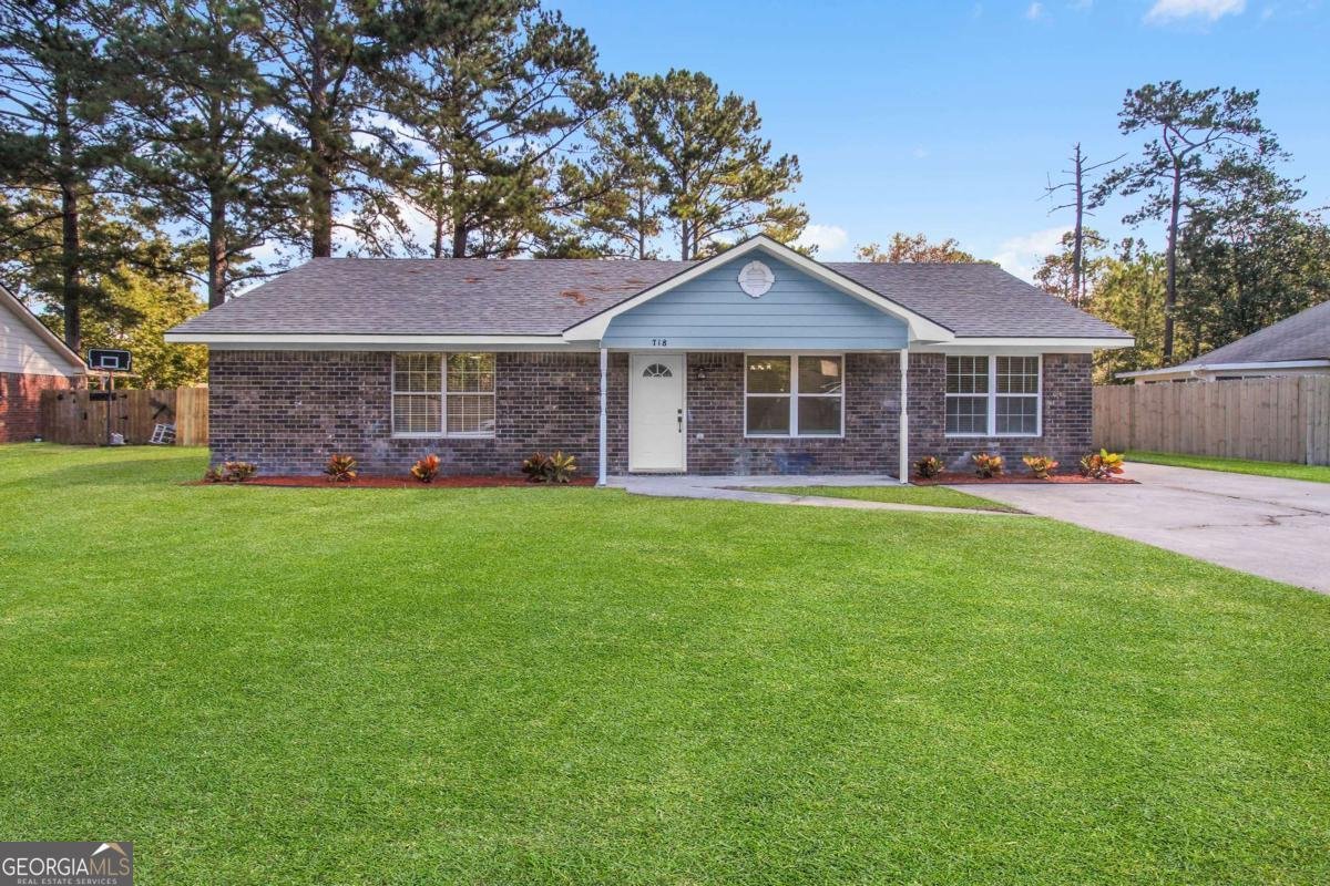 718 Dover Drive Hinesville - 2