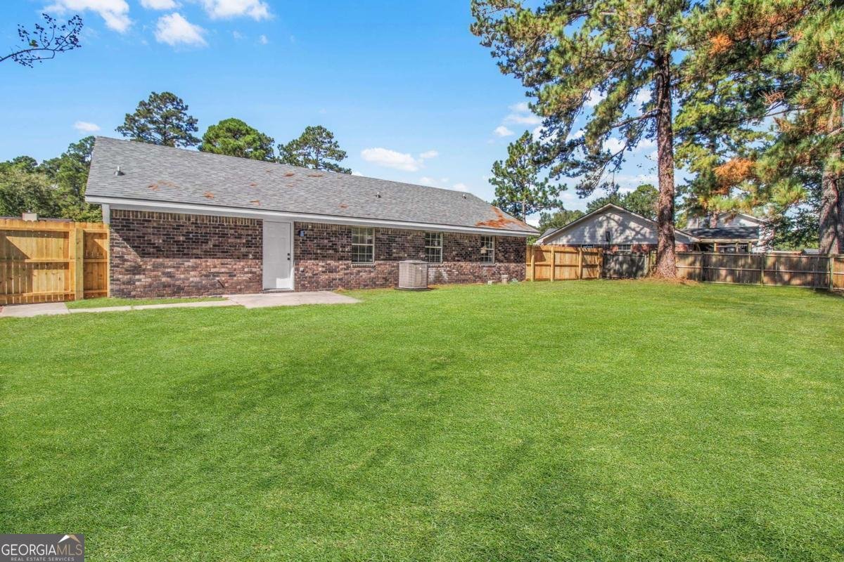 718 Dover Drive Hinesville - 23