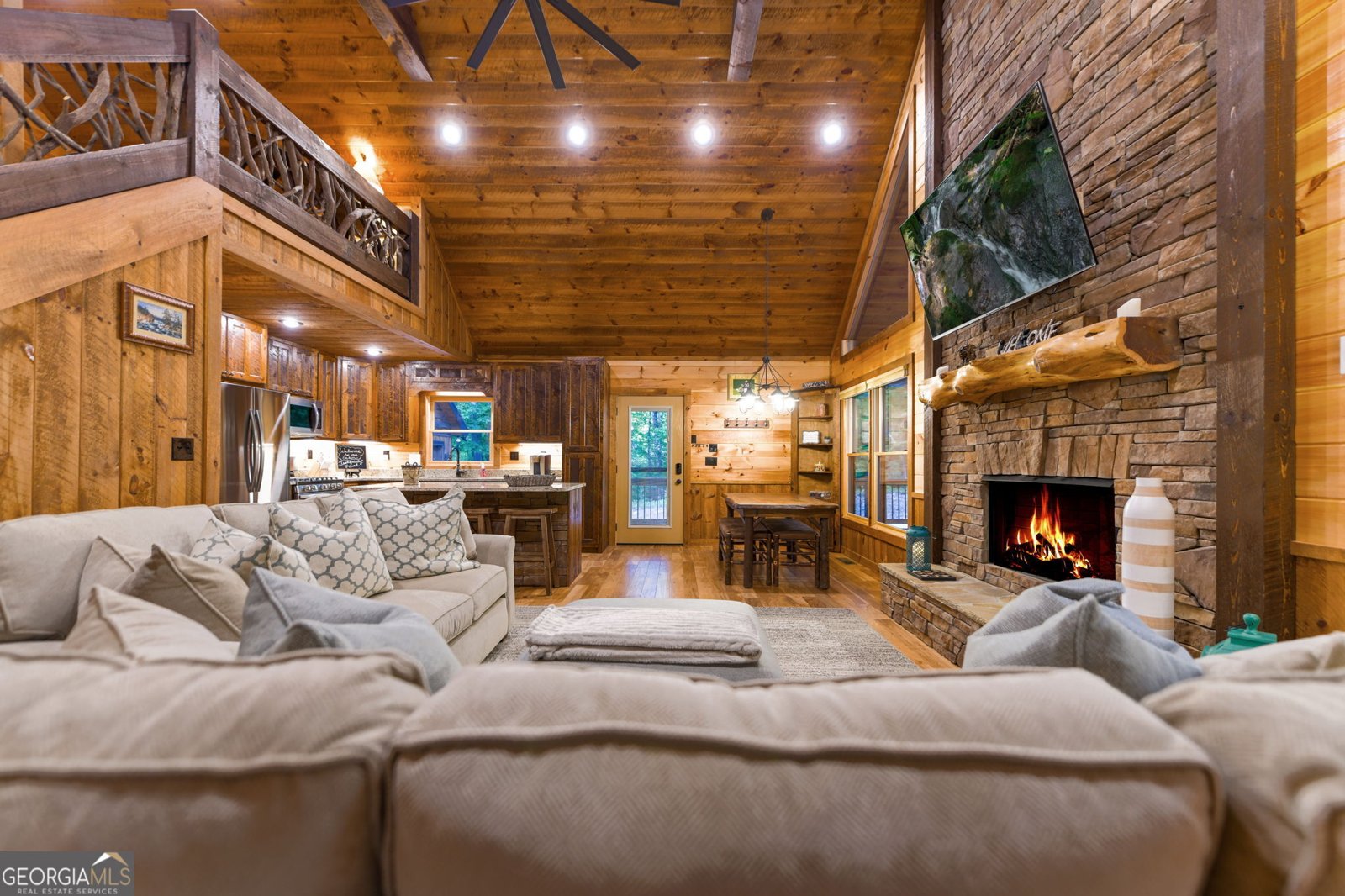 12 Heritage Drive Mineral Bluff - 24