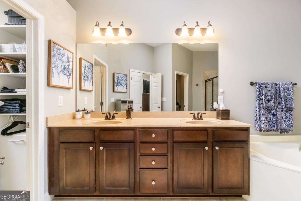 2074 Cobblestone Circle Atlanta - 25