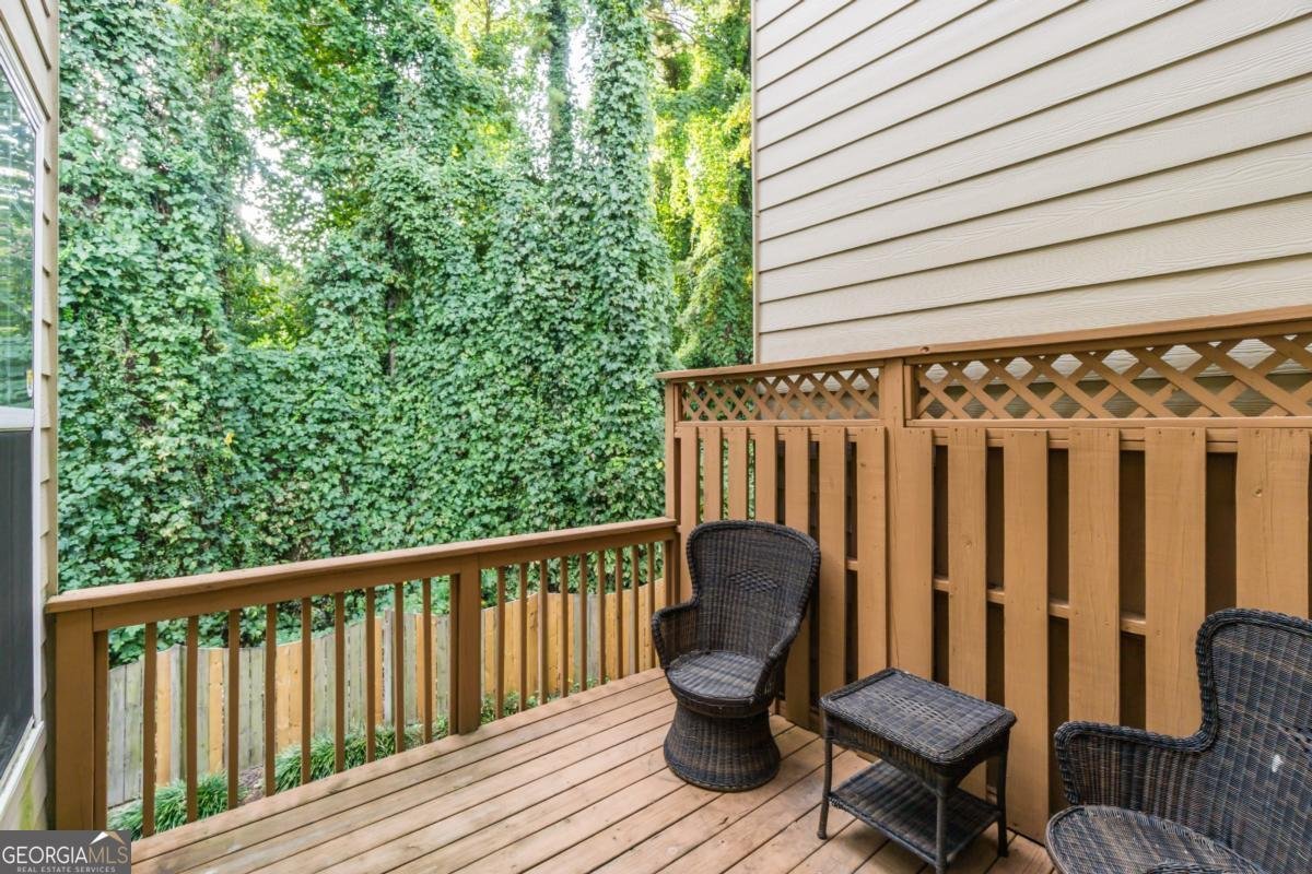 2074 Cobblestone Circle Atlanta - 32