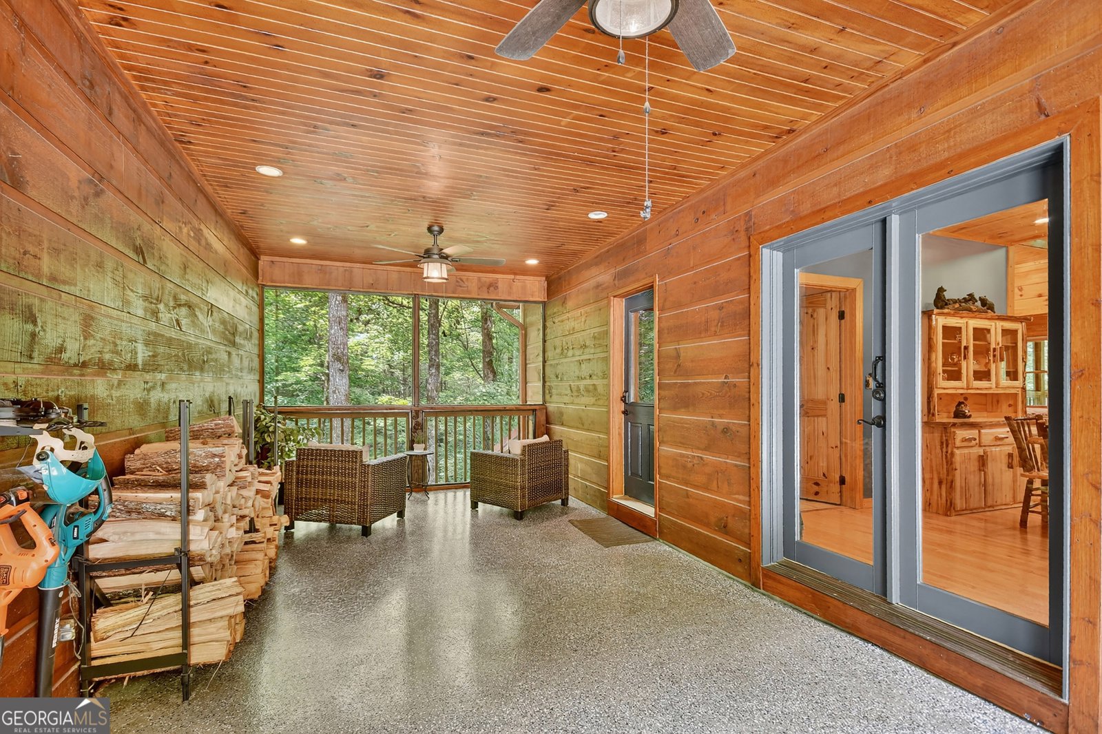 2587 Goose Island Road Cherry Log - 13