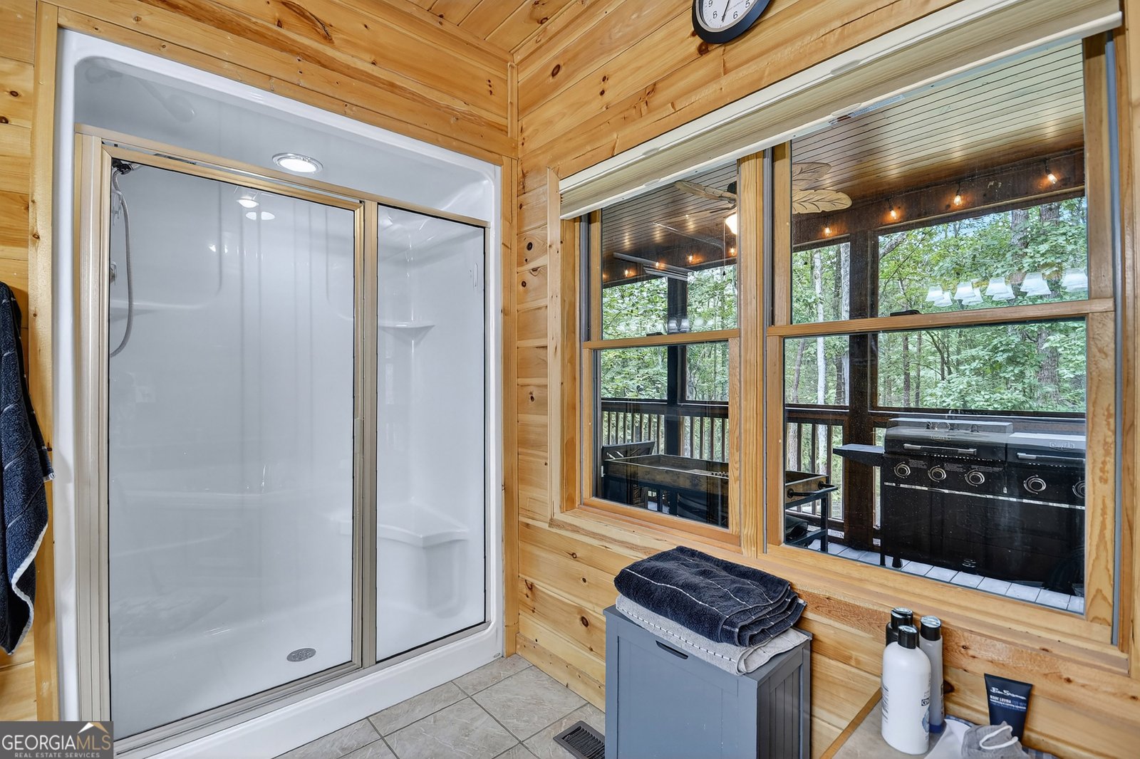 2587 Goose Island Road Cherry Log - 29