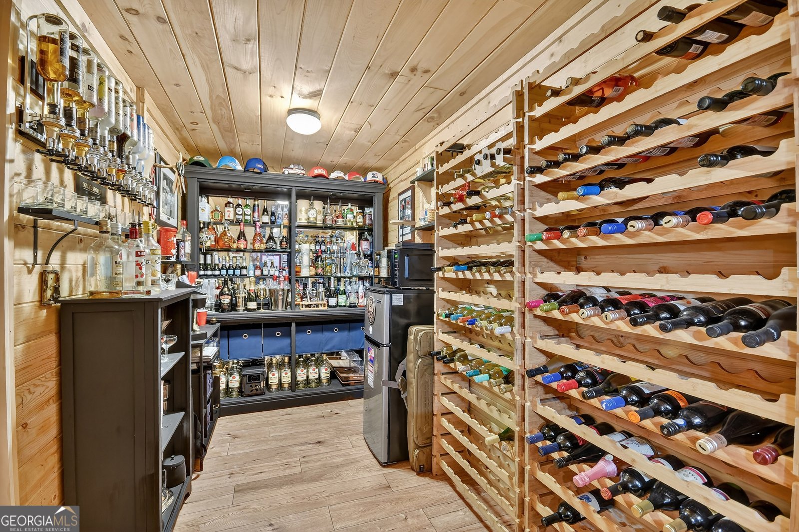 2587 Goose Island Road Cherry Log - 46