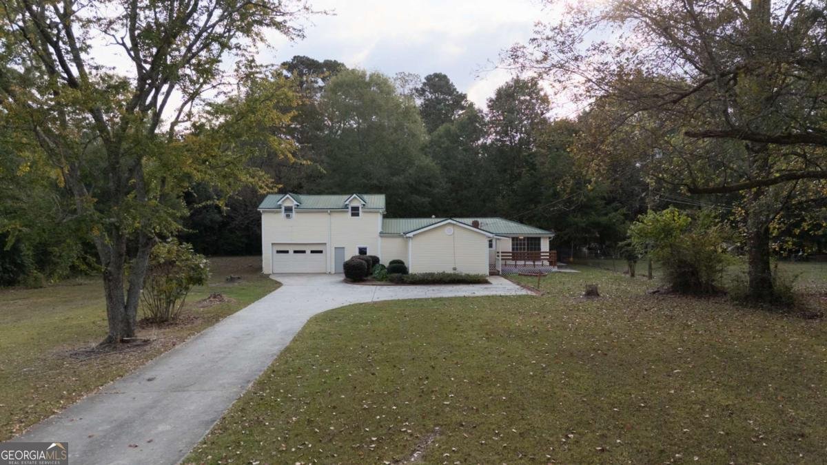 569 Highway 11 Monroe - 2