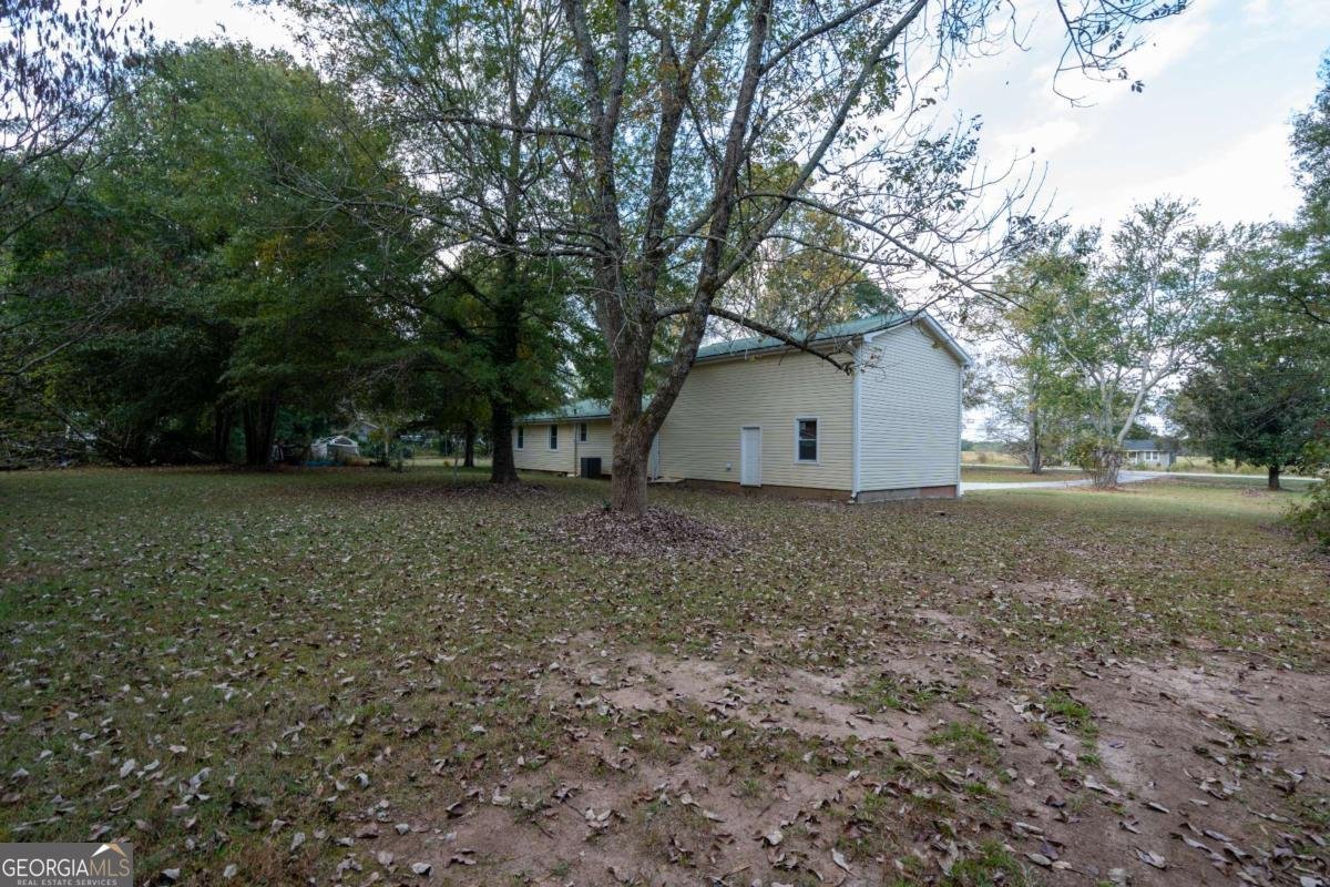 569 Highway 11 Monroe - 31