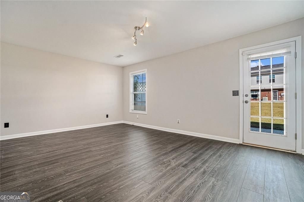 6486 Snowbird Lane Douglasville - 8