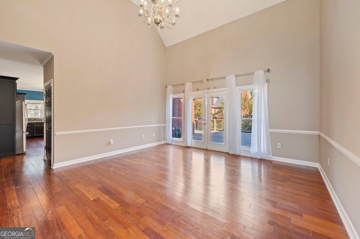 5640 Mountain Meadow Court Stone Mountain - 10