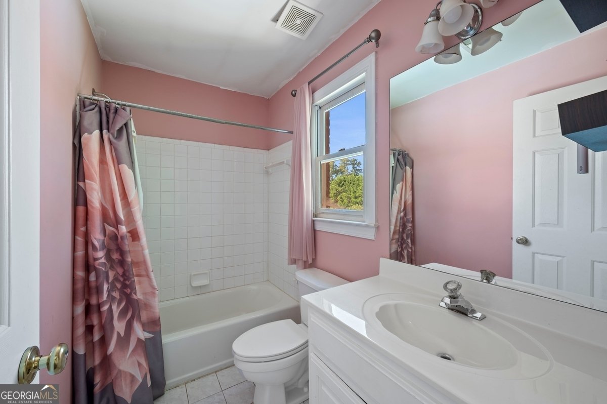 5640 Mountain Meadow Court Stone Mountain - 13