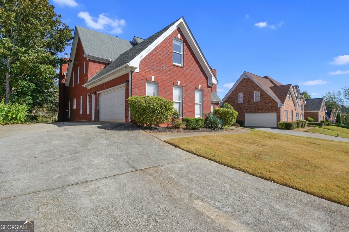 5640 Mountain Meadow Court Stone Mountain - 2