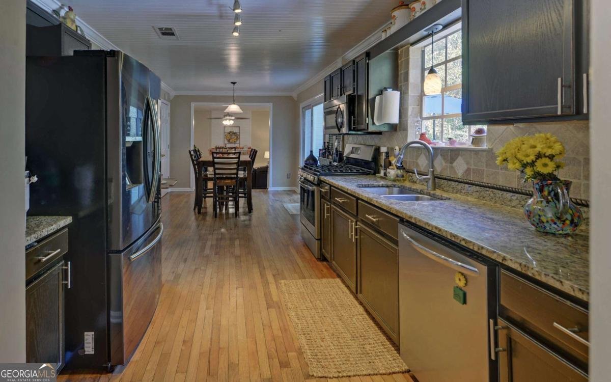 1880 Rocksram Drive Buford - 14