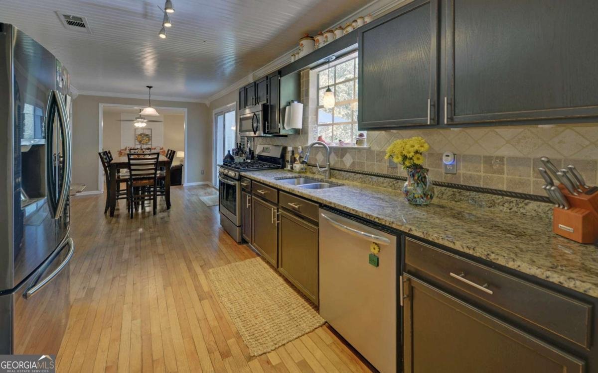 1880 Rocksram Drive Buford - 15