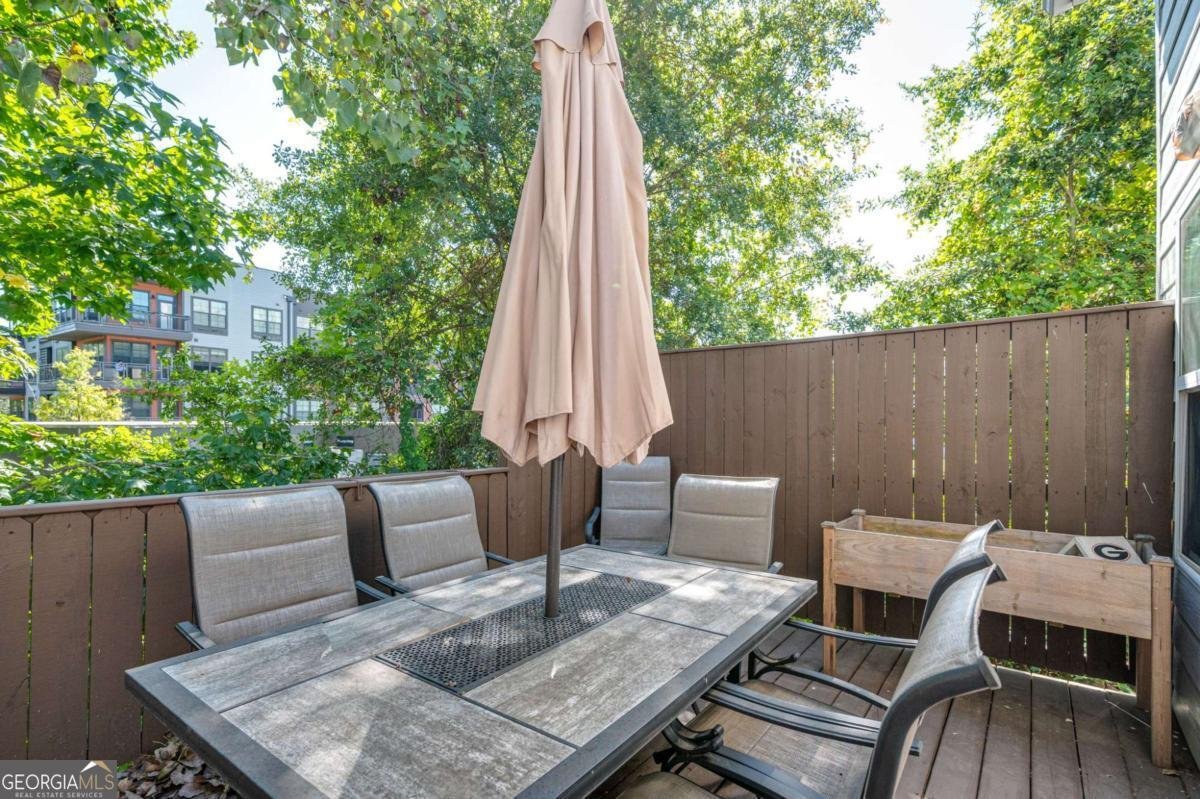 1761 LIBERTY Parkway Atlanta - 22