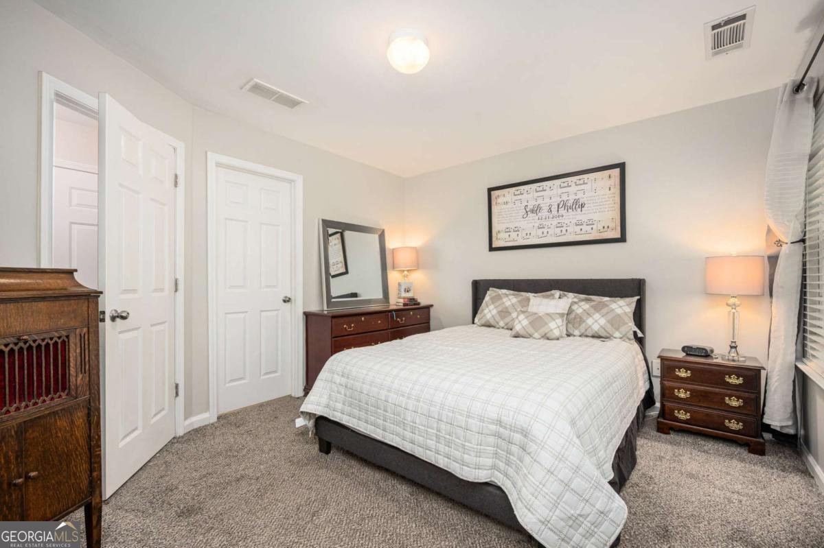 1761 LIBERTY Parkway Atlanta - 24