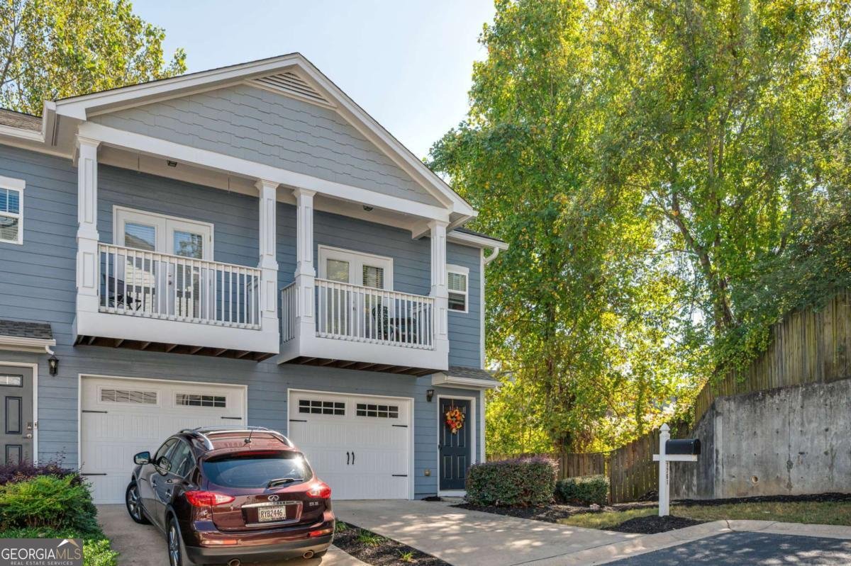 1761 LIBERTY Parkway Atlanta - 27