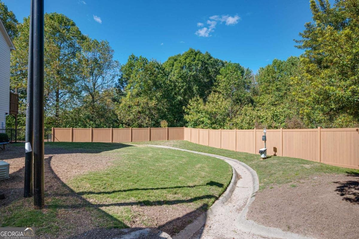 1761 LIBERTY Parkway Atlanta - 31