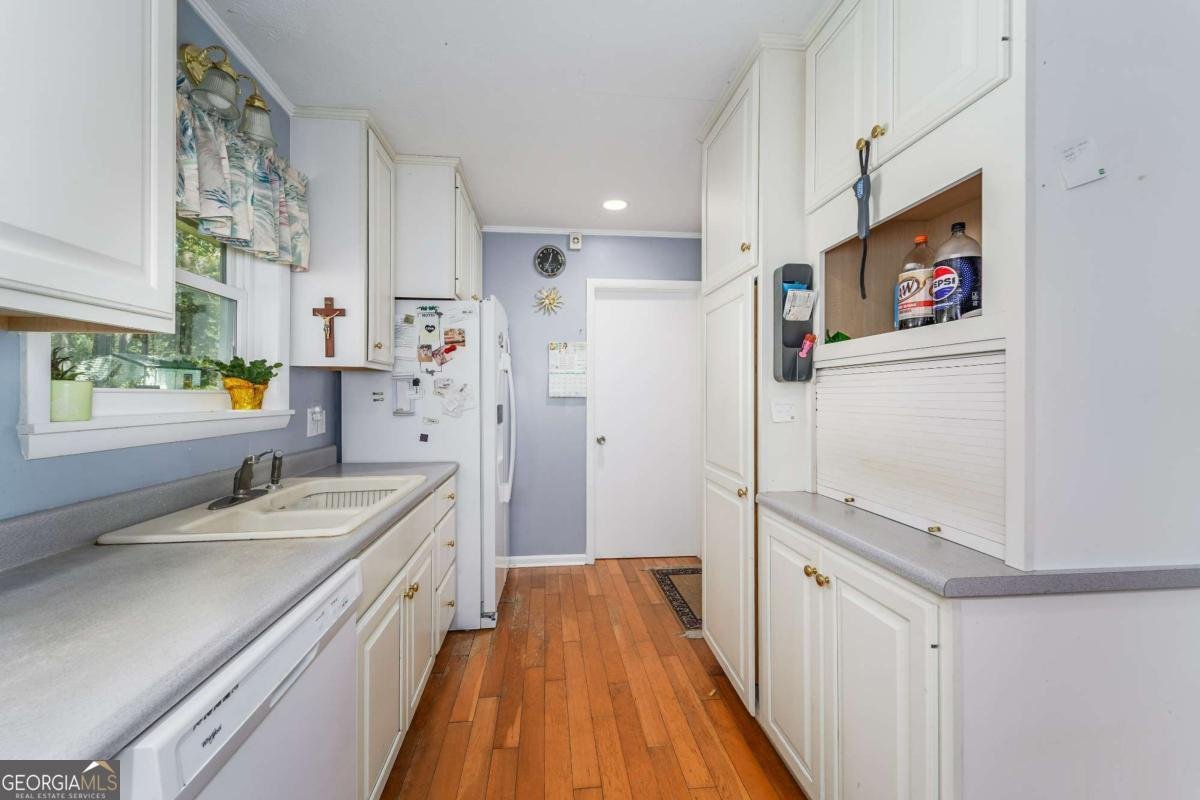 1703 Rainbow Drive Waycross - 8