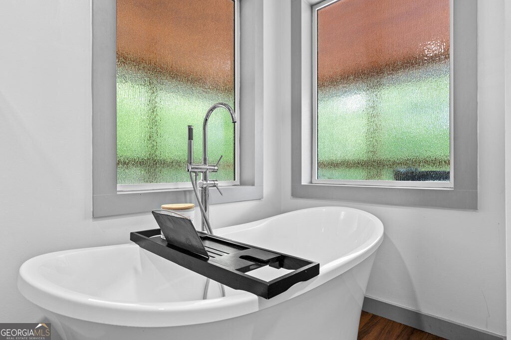 35 Indian Trace Mineral Bluff - 28