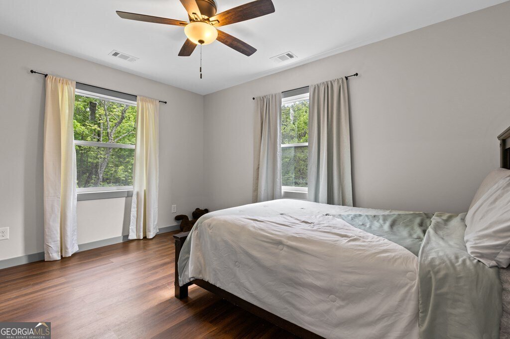 35 Indian Trace Mineral Bluff - 37