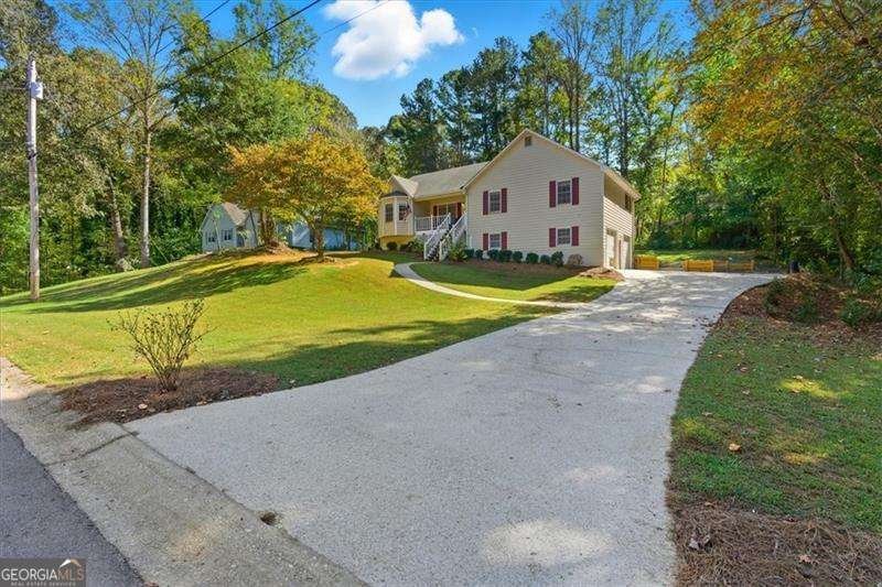 98 Davis Court Hiram - 3