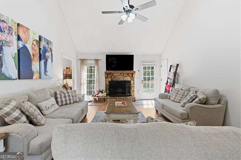 98 Davis Court Hiram - 6