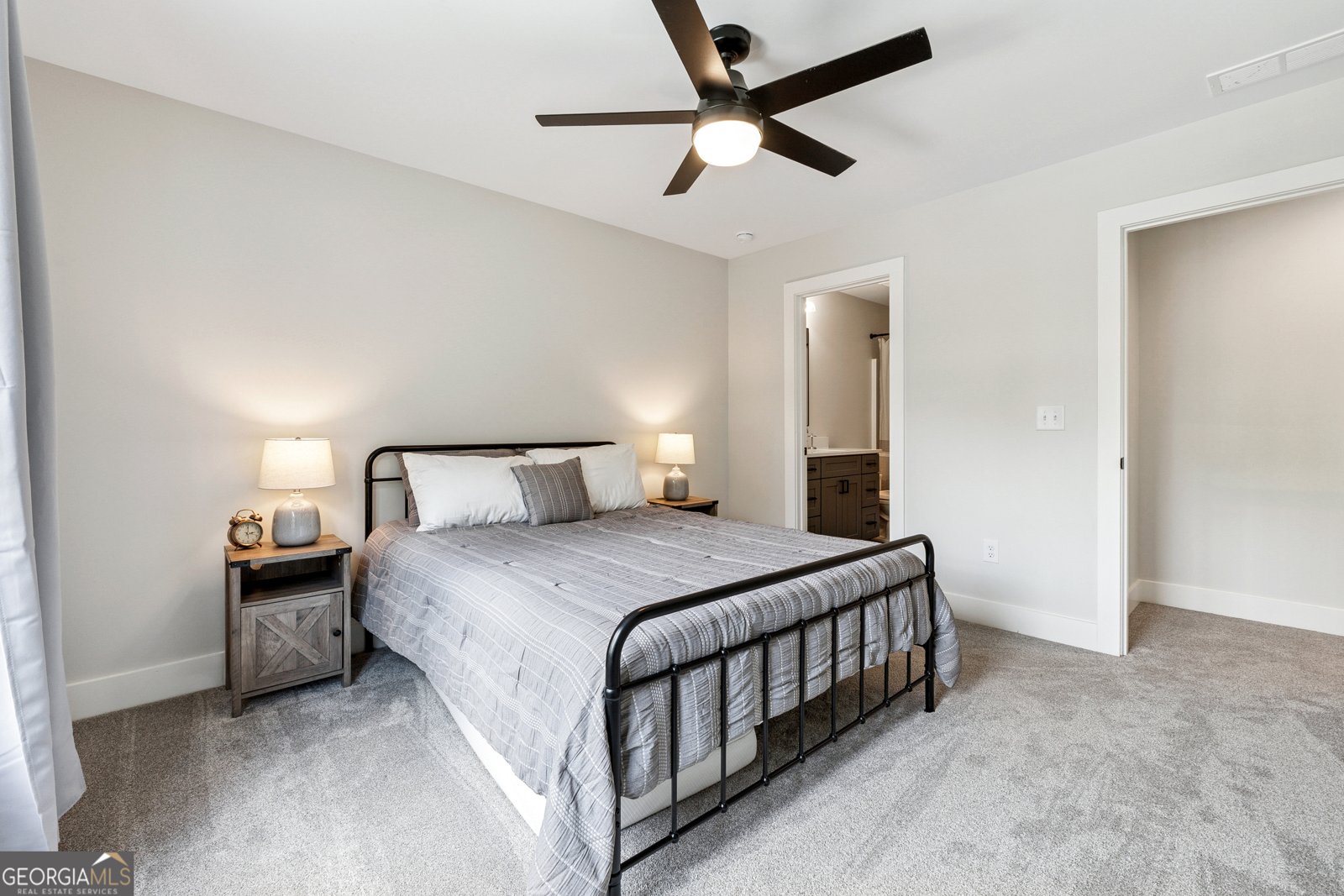 38 Mountain Ridge Road White - 18