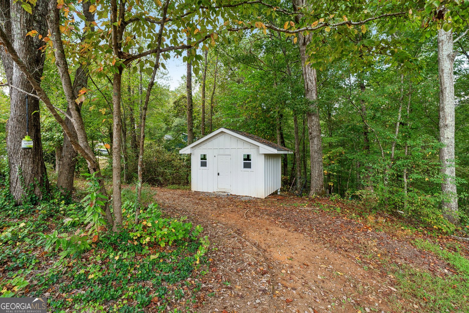 38 Mountain Ridge Road White - 42