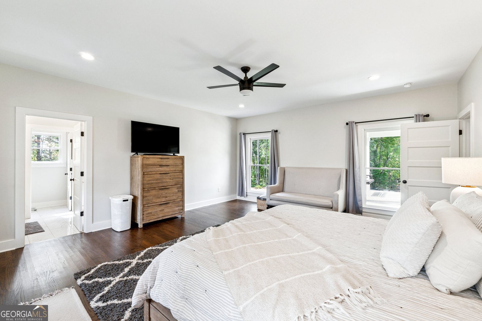 38 Mountain Ridge Road White - 5