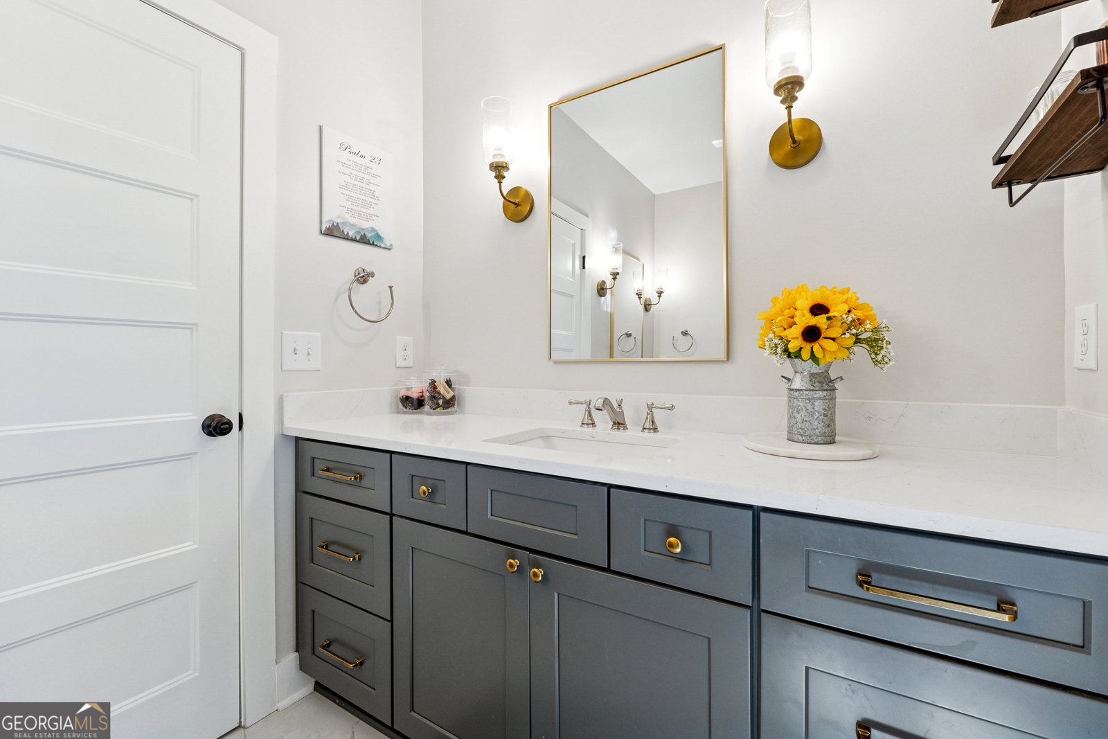 38 Mountain Ridge Road White - 7