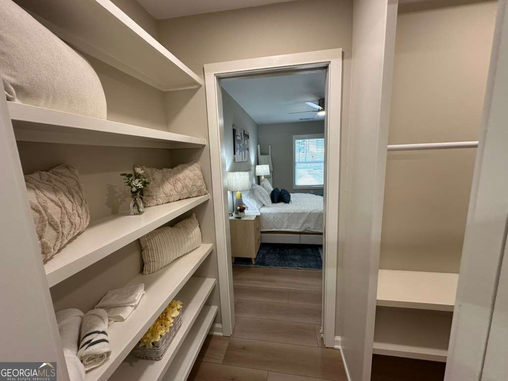 6376 Hollywood Drive Forest Park - 17