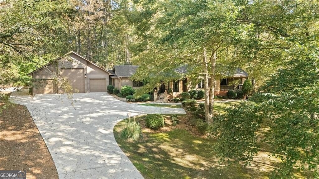 6985 Spout Springs Road Flowery Branch - 39