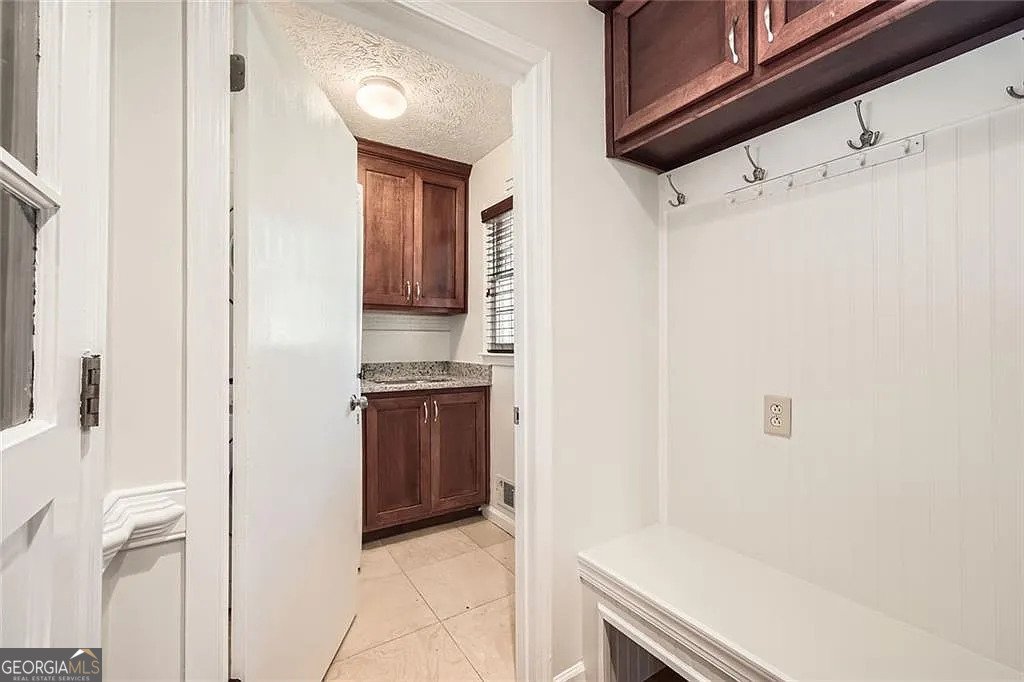 1276 Hickory Drive Lilburn - 23