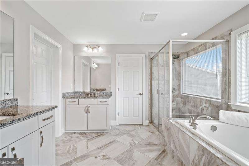 115 Greenbrier Way Canton - 44