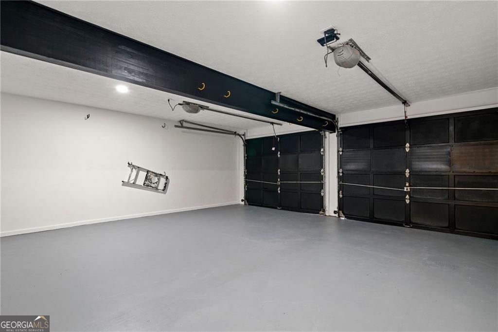 4220 Singing Post Lane Roswell - 21