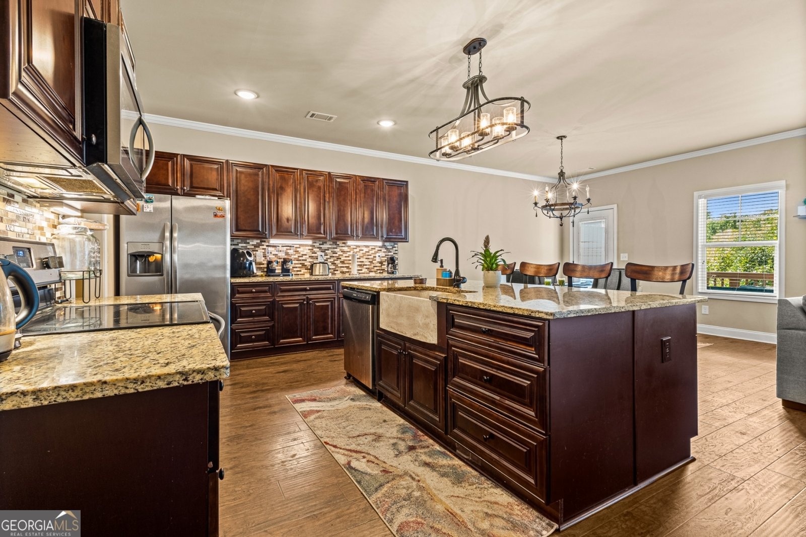 290 Jackson Place Lilburn - 2