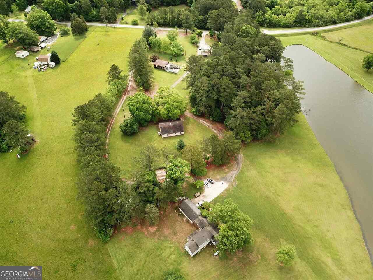 7275 Bishop Road Fairburn - 7