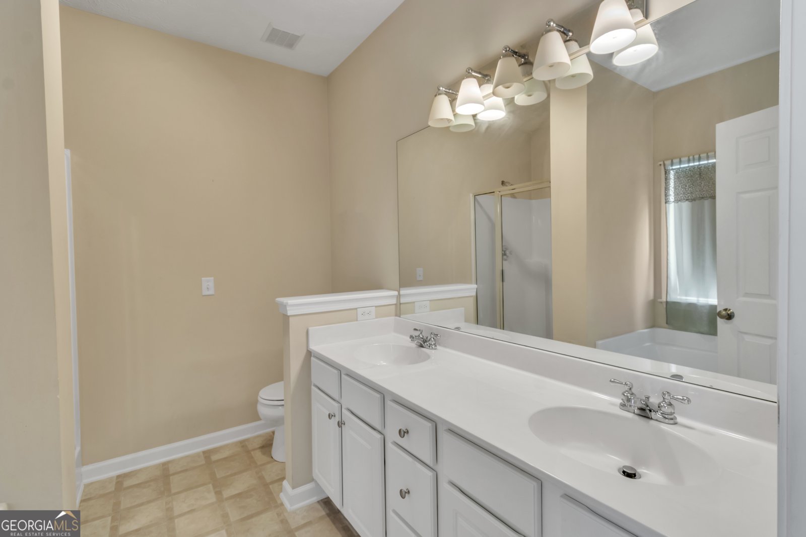 3370 COOPER WOODS Drive Loganville - 22