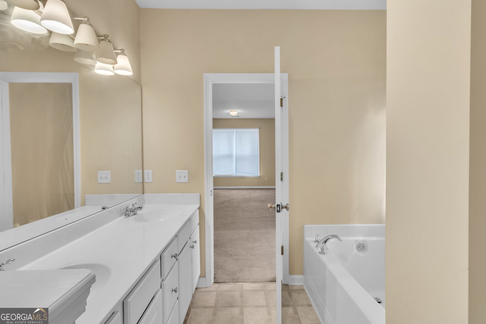 3370 COOPER WOODS Drive Loganville - 23