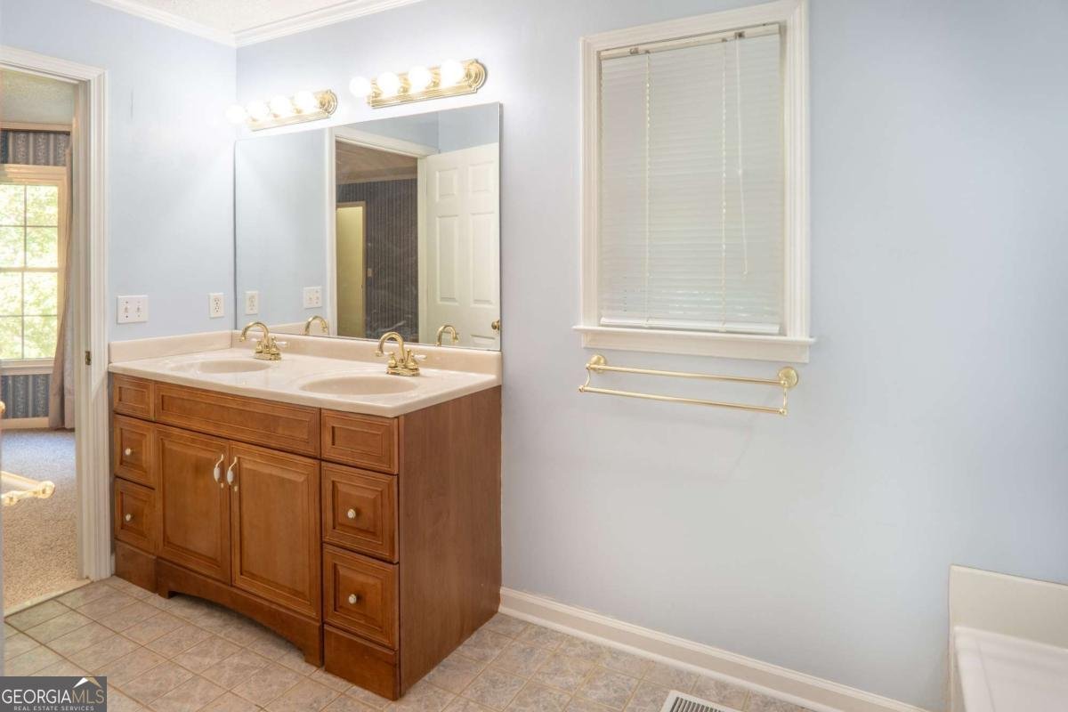 5904 CLAIRMONT Way Powder Springs - 16