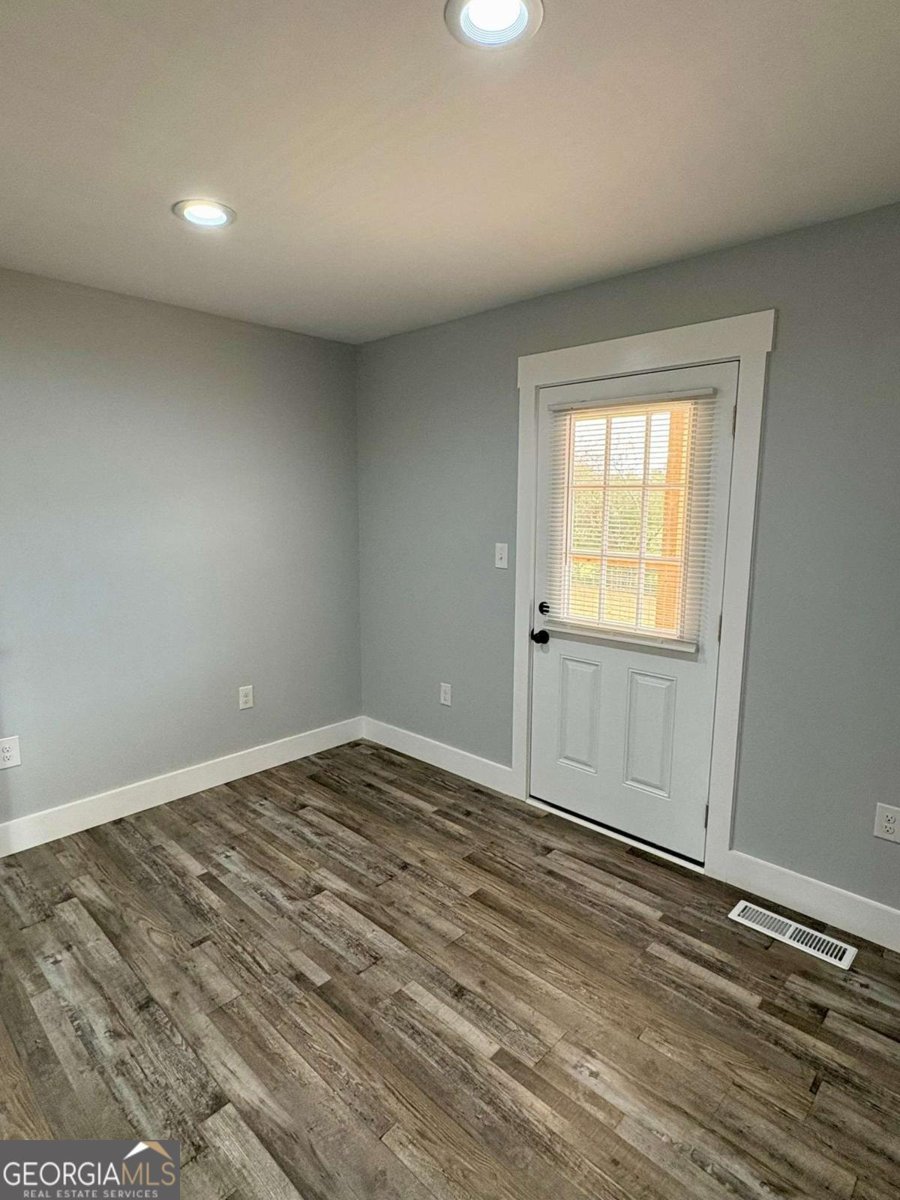 3614 Highway 72 Carlton - 14