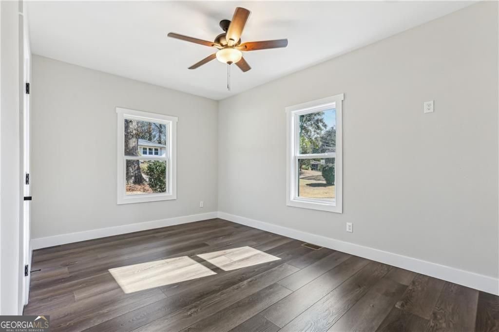 665 Ferris Street Atlanta - 12