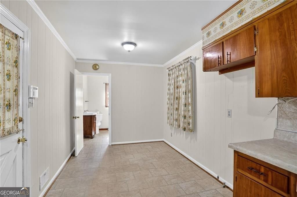 3553 Carriage Way East Point - 9