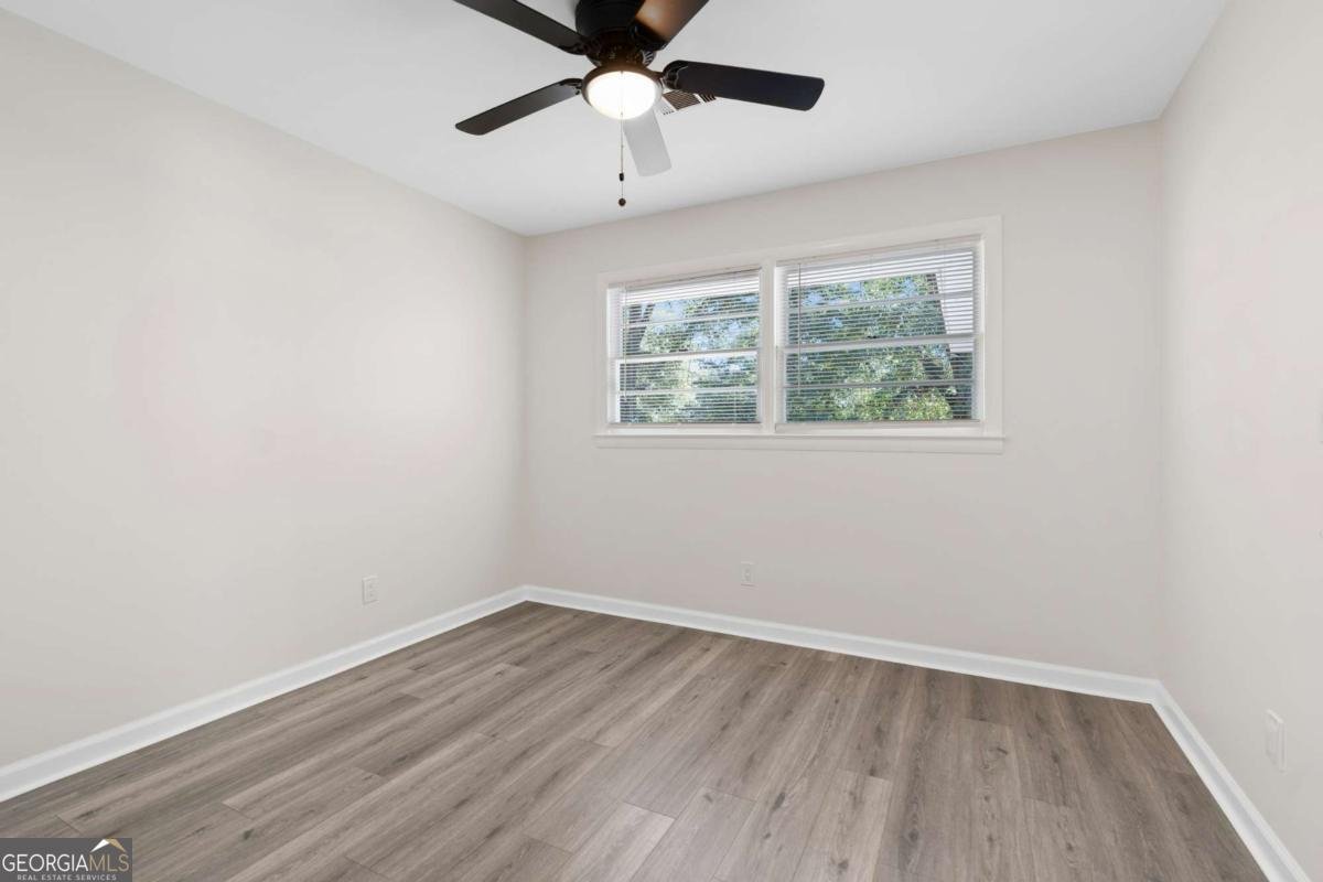 5415 Old Bill Cook Road College Park - 24