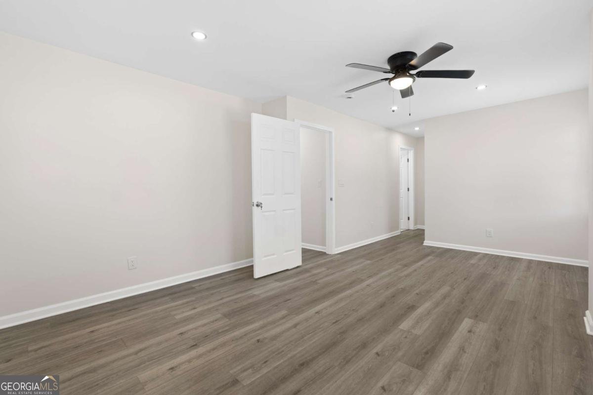 5415 Old Bill Cook Road College Park - 27