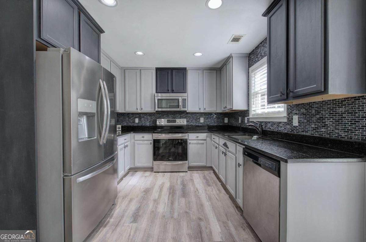 120 Thornwood Drive Rome - 16