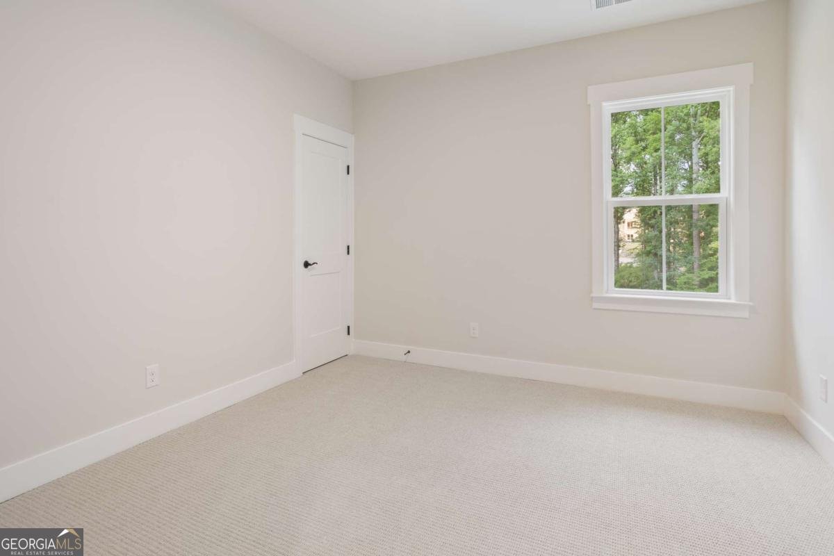 2545 Bertrand Way Cumming - 33