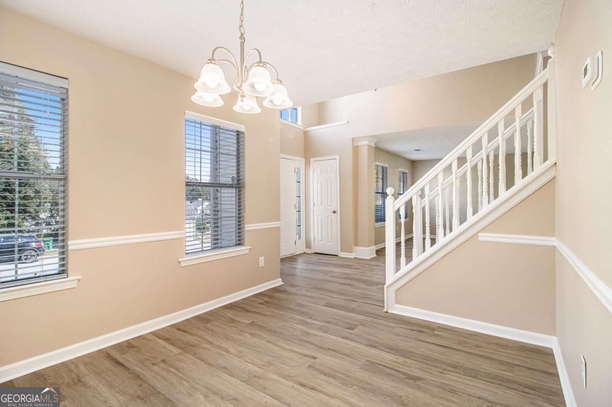 3255 Sugar Creek Trace Atlanta - 2