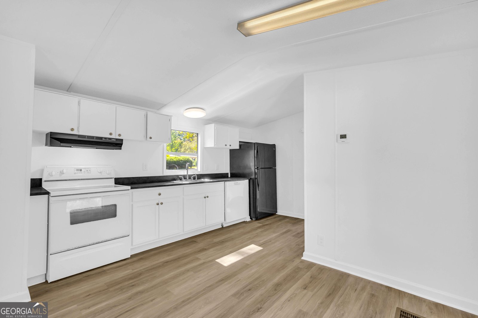 361 Price Street Statham - 7
