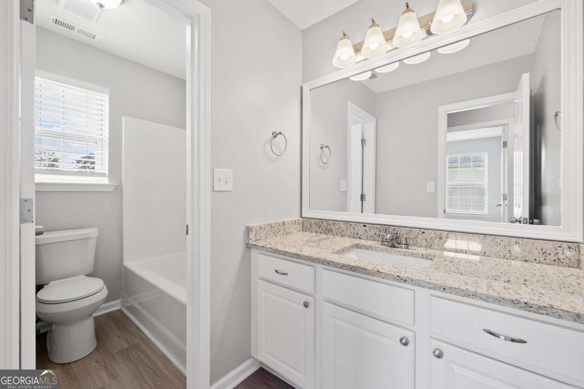 2215 Beckenham Place Dacula - 8