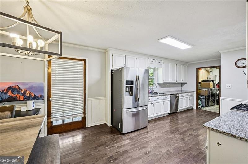 1135 Roberts Drive Sugar Hill - 10